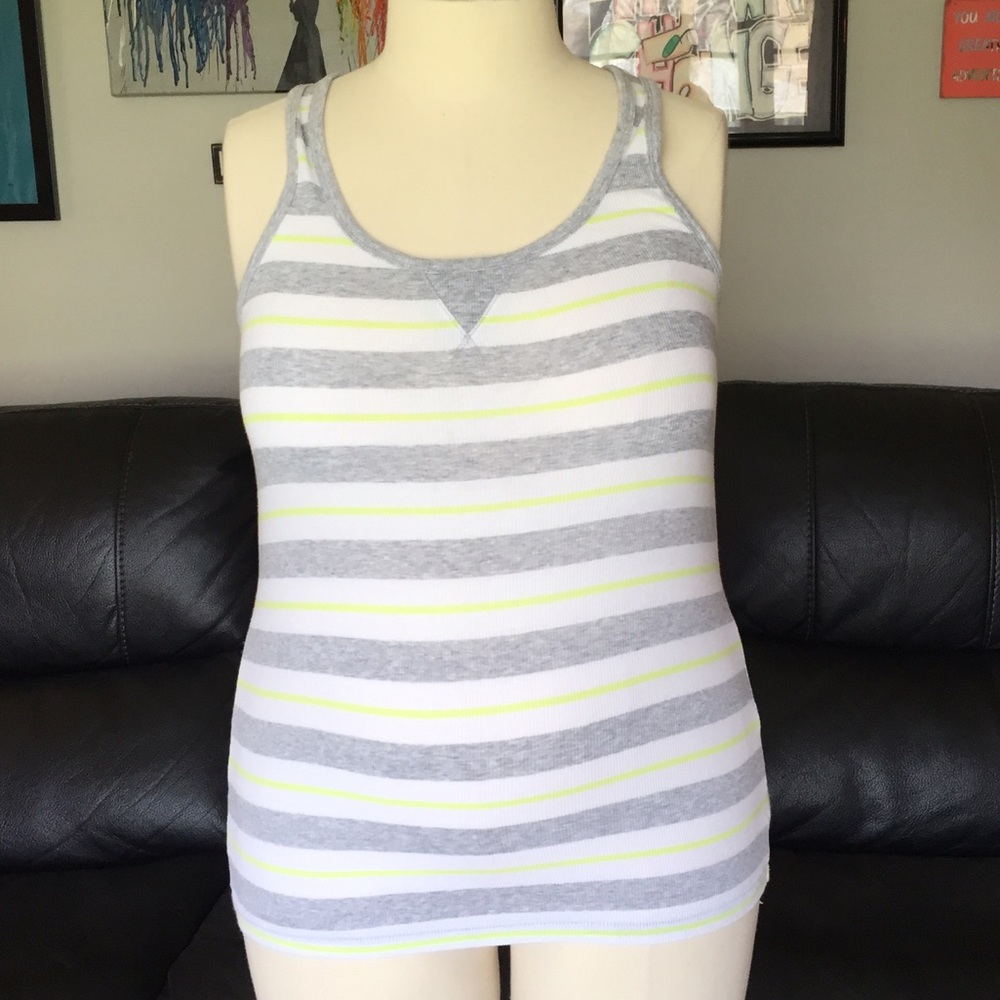 COPY - BASICS! 🏷Gap Ribbed Tank🏷